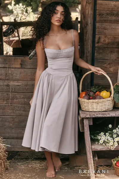 Acantha™ | Robe midi sans manches avec corset - Coupe attractive